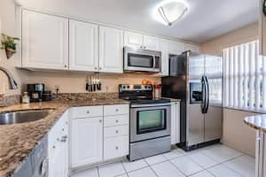 3320 TROPHY BOULEVARD, NEW PORT RICHEY, FL 34655 Sold 04/19/24