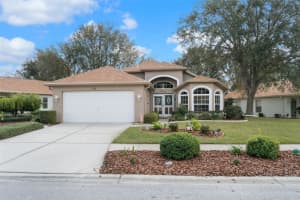218 CENTER OAK CIRCLE, SPRING HILL, FL 34609 Sold 04/05/24