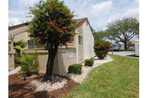 5201 BRASSY LOOP, NORTH PORT, FL 34287 Sold 05/29/24