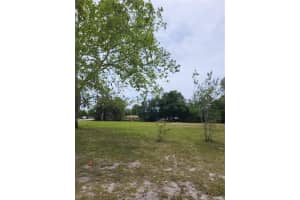 9810 KENT STREET, HUDSON, FL 34669 Sold 12/17/24