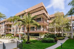 3031 COUNTRYSIDE BOULEVARD, CLEARWATER, FL 33761 Sold 12/23/24