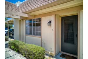 8220 SEVEN OAKS COURT, PORT RICHEY, FL 34668 Sold 05/07/25