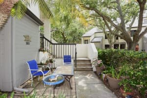 11440 HARBOR WAY, LARGO, FL 33774 Sold 12/03/24