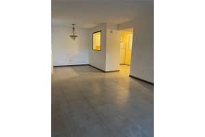10433 CARROLLBROOK COURT, TAMPA, FL 33618 Sold 09/16/24