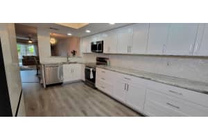 72 EMERALD COURT, SATELLITE BEACH, FL 32937 Sold 09/02/24