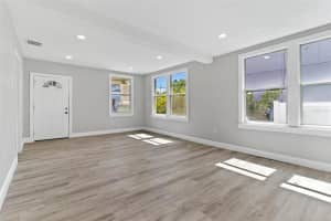 1814 19TH AVENUE, TAMPA, FL 33605 Sold 02/26/25
