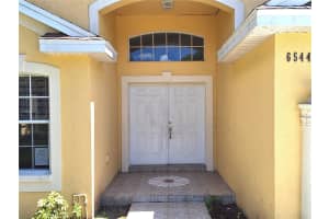 6544 FLORIDA AVENUE, NEW PORT RICHEY, FL 34653 Sold 10/04/24