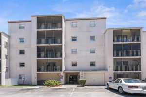 5541 BAY BOULEVARD, PORT RICHEY, FL 34668 Sold 05/27/25