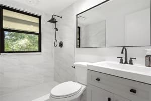 8134 GULF WAY, HUDSON, FL 34667 Sold 04/01/25