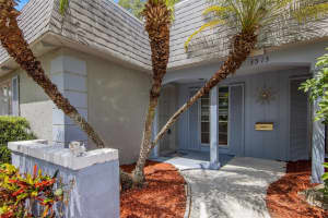 3513 LANDALE DRIVE, HOLIDAY, FL 34691 Sold 01/15/25