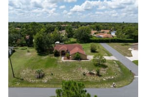 1090 BATTERSEA AVENUE, SPRING HILL, FL 34609 Sold 09/23/24