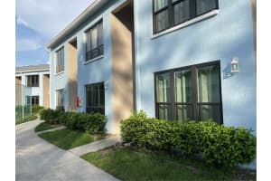 1735 CUPECOY CIRCLE, LUTZ, FL 33558 Sold 09/27/24