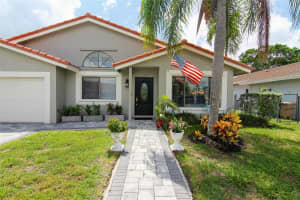 1611 102ND TERRACE, DAVIE, FL 33324 Sold 09/30/24