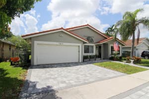 1611 102ND TERRACE, DAVIE, FL 33324 Sold 09/30/24
