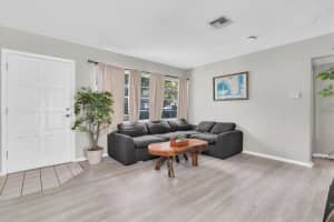 1007 14TH AVENUE, LARGO, FL 33770 Sold 03/14/25