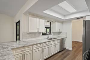 1034 HALLCREST AVENUE, SPRING HILL, FL 34608 Sold 02/15/25