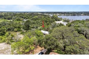 606 POULOS LANE, TARPON SPRINGS, FL 34689 Sold 01/10/25