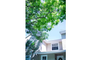 2222 ANDOVER CIRCLE, PALM HARBOR, FL 34683 Sold 04/30/25