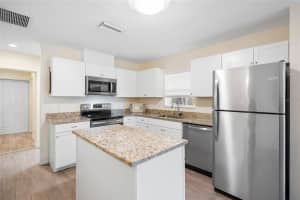 1232 30TH AVENUE, BRADENTON, FL 34208 Sold 09/23/24