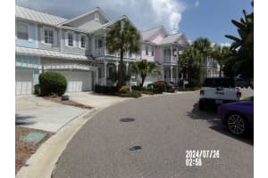 916 HEMINGWAY CIRCLE, TAMPA, FL 33602 Sold 02/28/25
