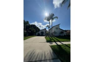 6109 GALLEON WAY, TAMPA, FL 33615 Sold 02/07/25