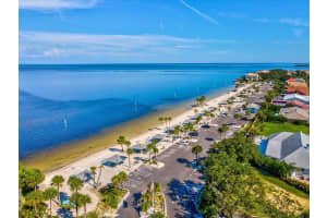 5624 RED SNAPPER COURT, NEW PORT RICHEY, FL 34652 Sold 05/22/25