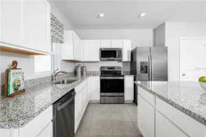 17024 11TH TERRACE, BRADENTON, FL 34212 Sold 11/23/24