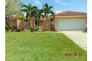 2044 Montana Ave Ne, ST PETERSBURG
