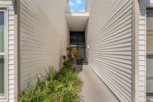 630 HAVEN PLACE, TARPON SPRINGS, FL 34689 Sold 02/21/25
