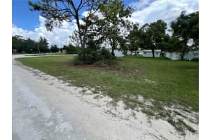 LA BELLA ST, BROOKSVILLE, FL 34604 Sold 10/21/24