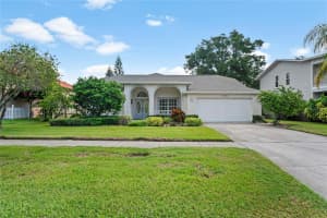 606 SEASIDE DRIVE, TARPON SPRINGS, FL 34689 Sold 12/06/24