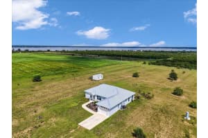 1320 PONDS ROAD, FROSTPROOF, FL 33843 Sold 11/26/24