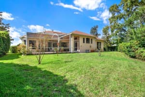9336 MISSISSIPPI RUN, WEEKI WACHEE, FL 34613 Sold 02/14/25