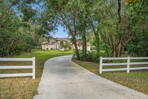 16547 CROSSANDRA LANE, SPRING HILL, FL 34610 Sold 02/13/25
