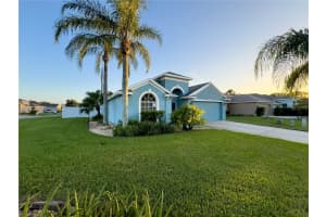 2718 TIDAL CREEK DRIVE, HOLIDAY, FL 34691 Sold 01/21/25