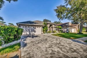 660 LAKE BOULEVARD, TARPON SPRINGS, FL 34689 Sold 03/28/25