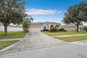 647 WILSFORD LANE, SPRING HILL, FL 34609 Sold 04/14/25