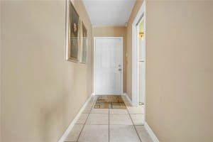 108 13TH PLACE, LANTANA, FL 33462 Sold 01/17/25