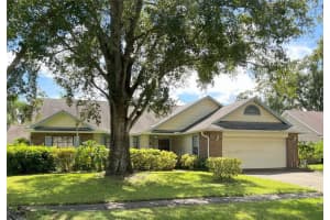 4804 FOXSHIRE CIRCLE, TAMPA, FL 33624 Sold 11/07/24