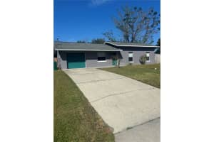 614 Eden Dr, INVERNESS