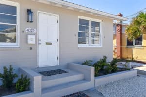 432 EASTWOOD LANE, DAYTONA BEACH, FL 32118 Sold 03/07/25