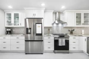 16321 KELLY WOODS DRIVE, FORT MYERS, FL 33908 - MLS#MFRW7869486