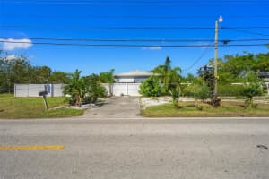 14825 OLD DIXIE HIGHWAY, HUDSON, FL 34667 Sold 01/02/25