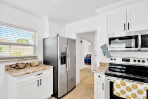 4933 4TH AVENUE, SAINT PETERSBURG, FL 33707 Sold 03/03/25