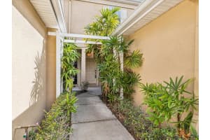 4157 KEY THATCH DRIVE, TAMPA, FL 33610 Sold 02/20/25