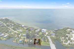 10198 INLET STREET, WEEKI WACHEE, FL 34607 Sold 01/06/25