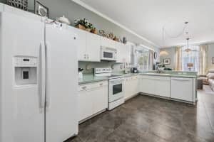 25315 SHERWOOD DRIVE, LAND O LAKES, FL 34639 Sold 03/18/25