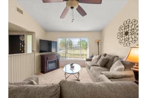 1472 TRENTON AVENUE, SPRING HILL, FL 34606 Sold 04/14/25
