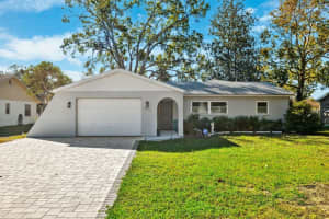 8412 DUNNELLON ROAD, WEEKI WACHEE, FL 34613 Sold 04/23/25