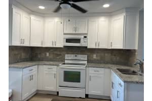 7142 CARLOW STREET, NEW PORT RICHEY, FL 34653 Sold 10/20/25